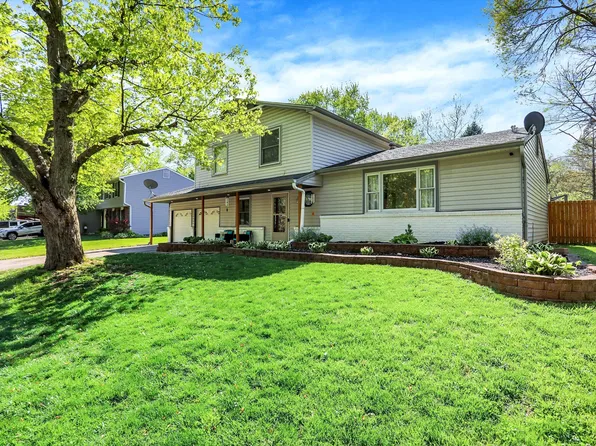 8202 Palmetto Ln, Indianapolis, IN 46217