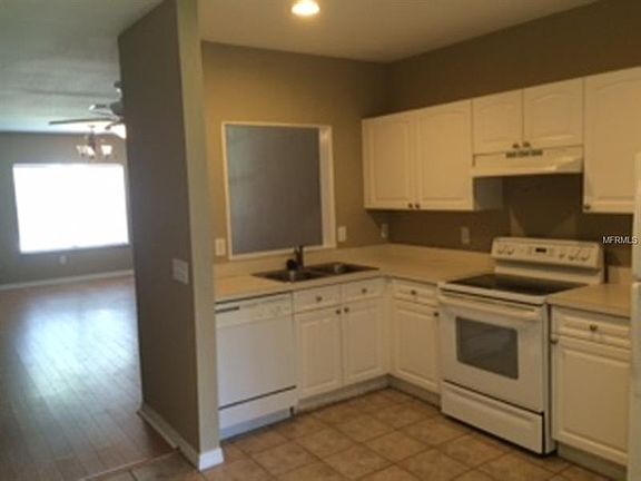 3rd image of 4161 Plantation Cove Dr #25