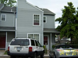 22 Bayview Ct, Hampton, VA 23664