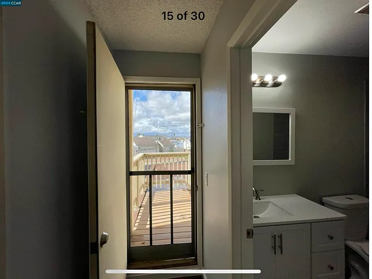 1229 Marina Cir — Photo 16