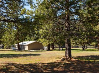 60449 Lakeview Dr, Bend, OR 97702