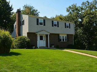 2537 College Park Rd, Allison Park, PA 15101