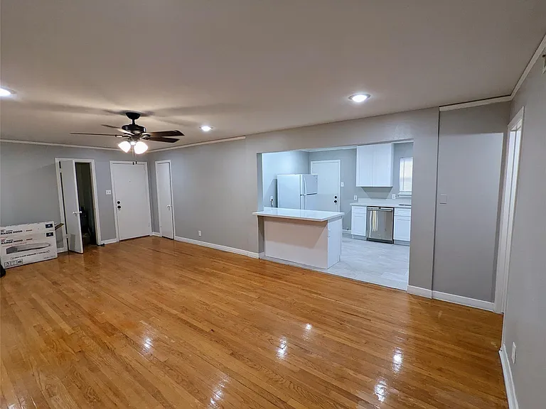 4714 Oakshire Dr #2 — Photo 1