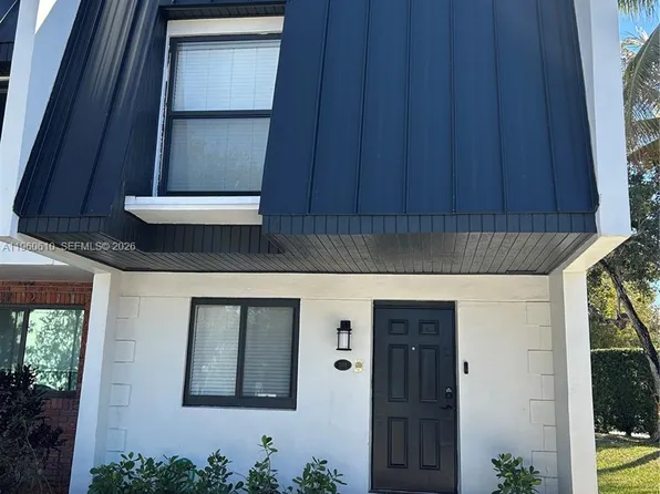 5555 Ludlam Rd APT 501, Miami, FL 33155