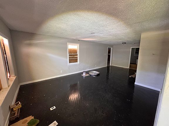 3rd image of 4487 Aline Rd