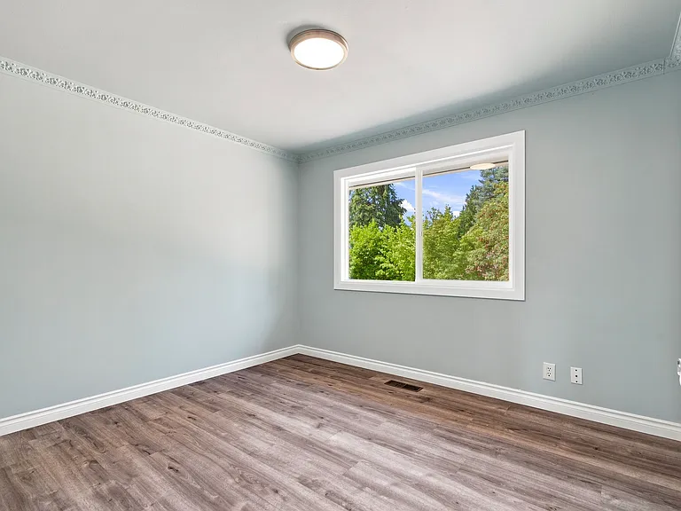 1536 Index Ave NE — Photo 18