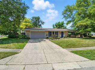 605 Village Ct, Englewood, OH