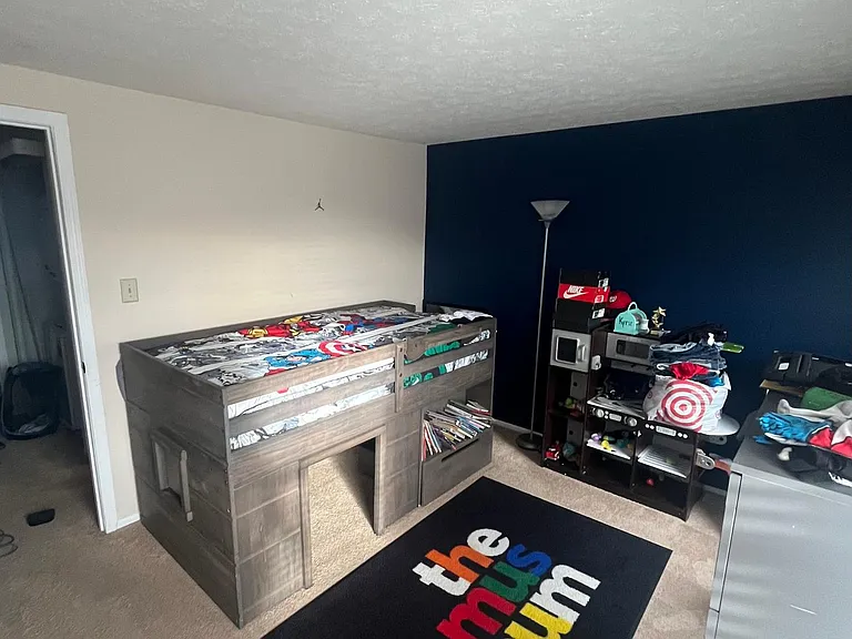 6435 Lacrosse Ln NE — Photo 11