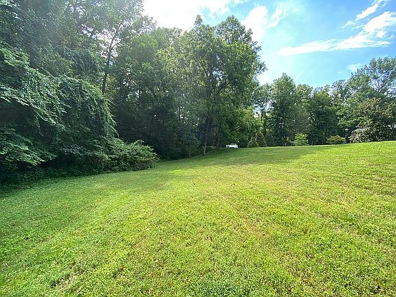 2nd image of 4721 Alclif Dr