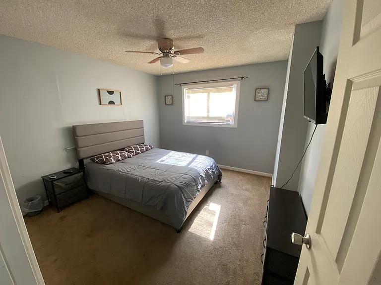 235 W Robertson Rd — Photo 13