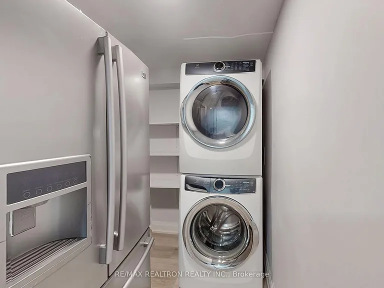 28 Blue Spruce Ln #BASEMENT — Photo 19