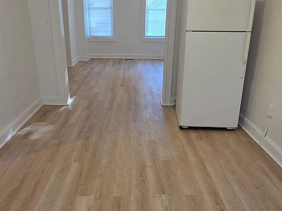 4th image of 4620 Pall Mall Rd