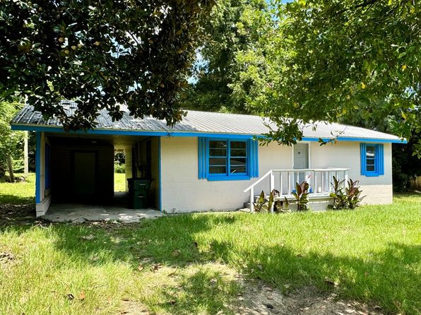 505 Johnson St, Douglas, GA 31533