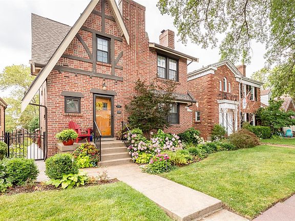 2nd image of 6548 Murdoch Ave