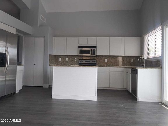 5th image of 1739 W Muirwood Dr