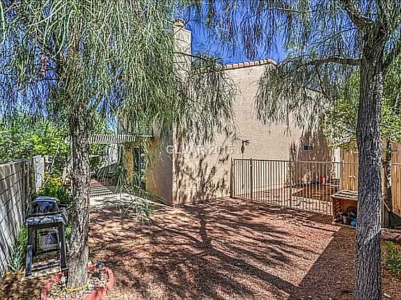 4th image of 7824 Sparkle Ave