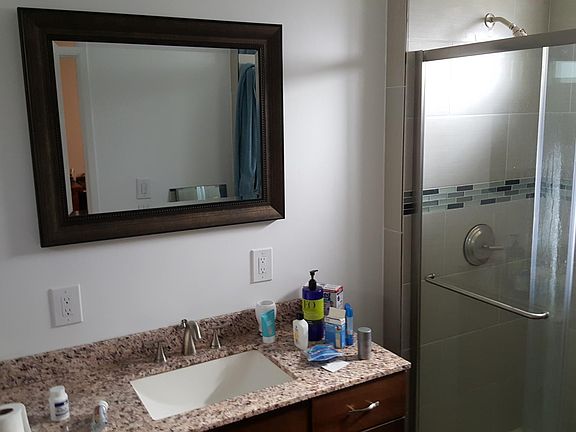 2nd image of 1804 Chalcedony St