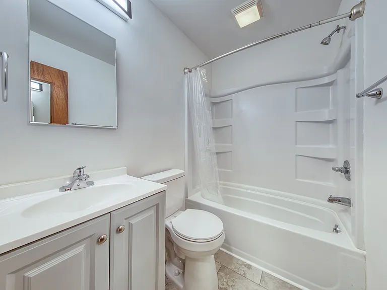 Full Bath