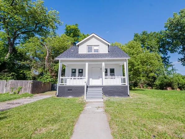 18486 Trinity St, Detroit, MI 48219