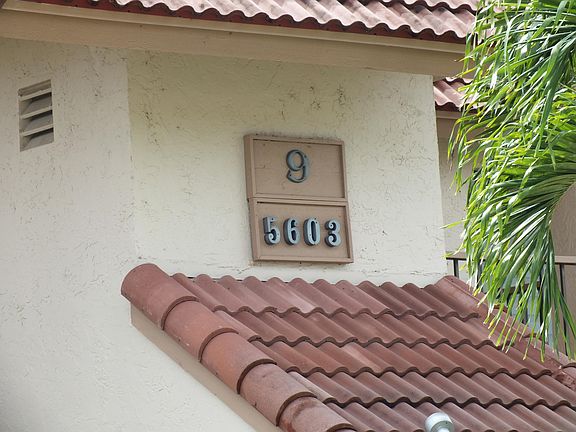 3rd image of 5603 Fairway Park Dr APT 201