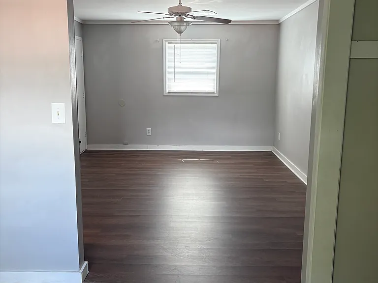 111 Holston Ave #2 — Photo 2