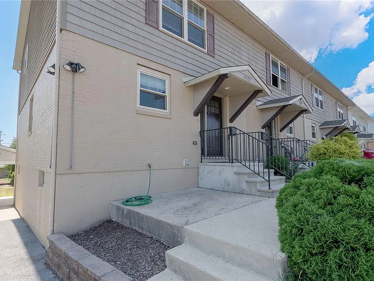 3329 S 2nd St — Photo 3