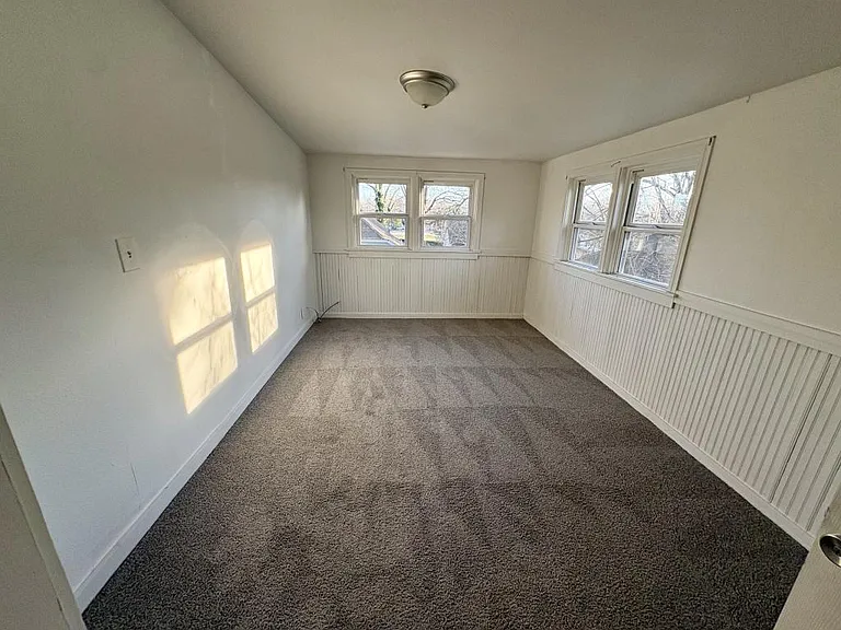 408 S Wright St #B — Photo 5