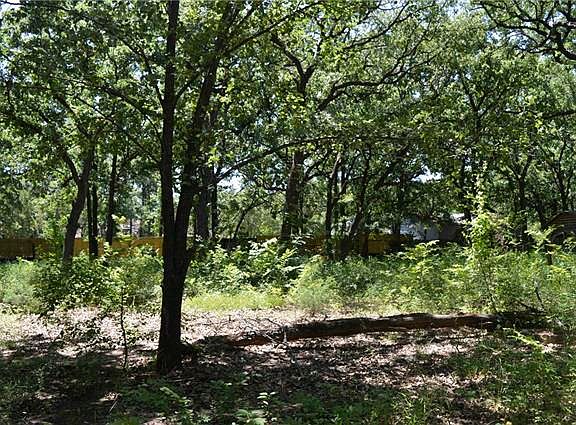5th image of 7800 Sharon Lee Dr