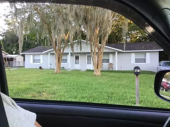 1726 NE 15th St, Ocala, FL 34470