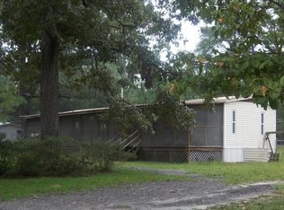 81 Albert St, Walterboro, SC 29488