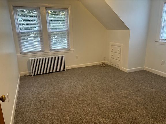 5th image of 37 Vermont St Floor 2