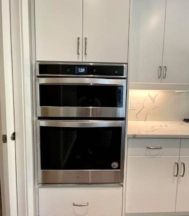 5th image of 932 Robert Ferrie Dr