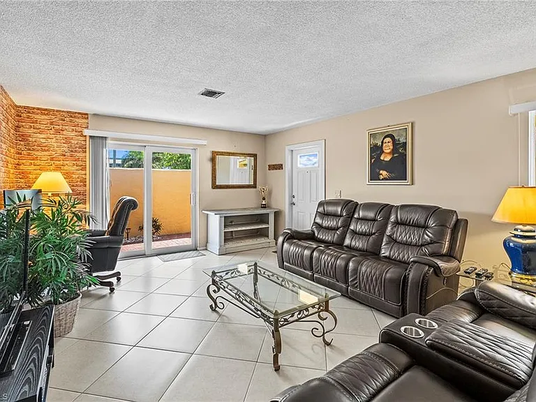 131 Teryl Rd #C-3 — Photo 9