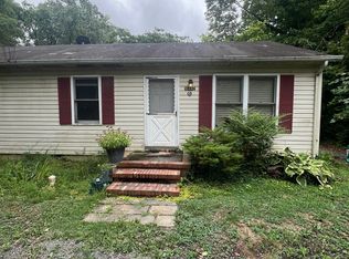 16442 Dahlgren Rd, King George, VA 22485