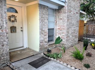 10819 Sugar Hill Dr APT B, Houston, TX 77042