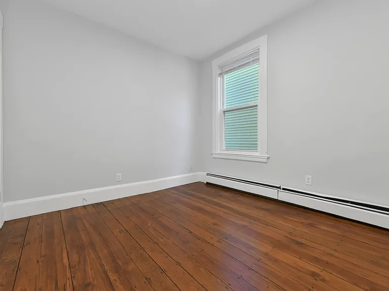 34-36 Boston St #1 — Photo 18