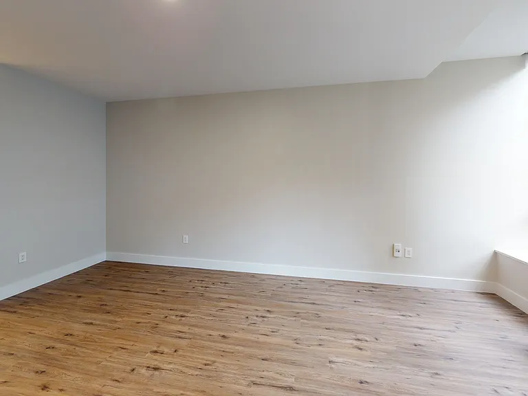 95 Wall — Photo 95