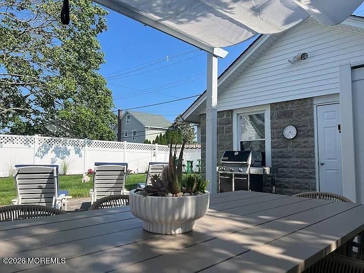 311 Garfield Ave — Photo 18