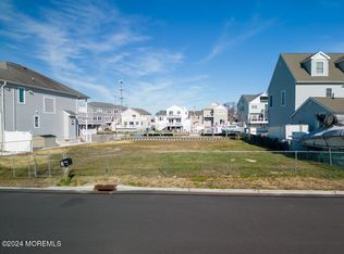 3136 Windsor Ave, Toms River, NJ 08753
