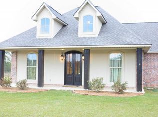 151 Bar 71 Ln, Leesville, LA 71446