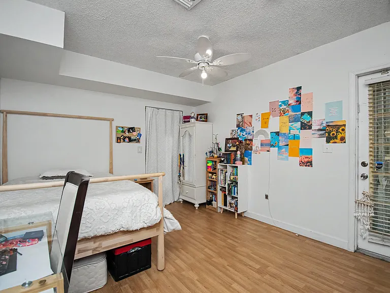 22209 Morning Glory Ter — Photo 35