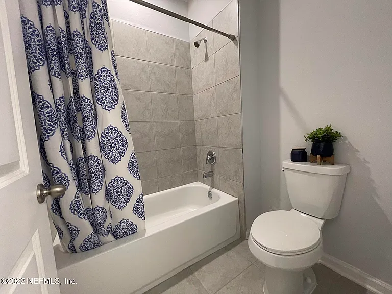 233 Charlie Way — Photo 28
