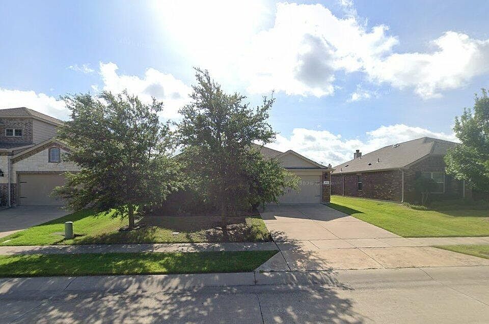 1st image of 273 Eden Dr