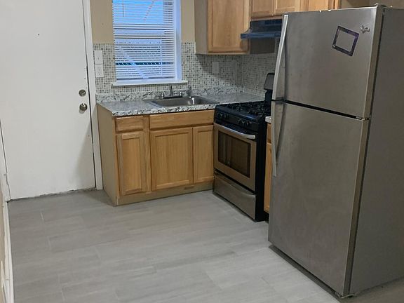 4th image of 707 E Hilton St #3BRHOUSE