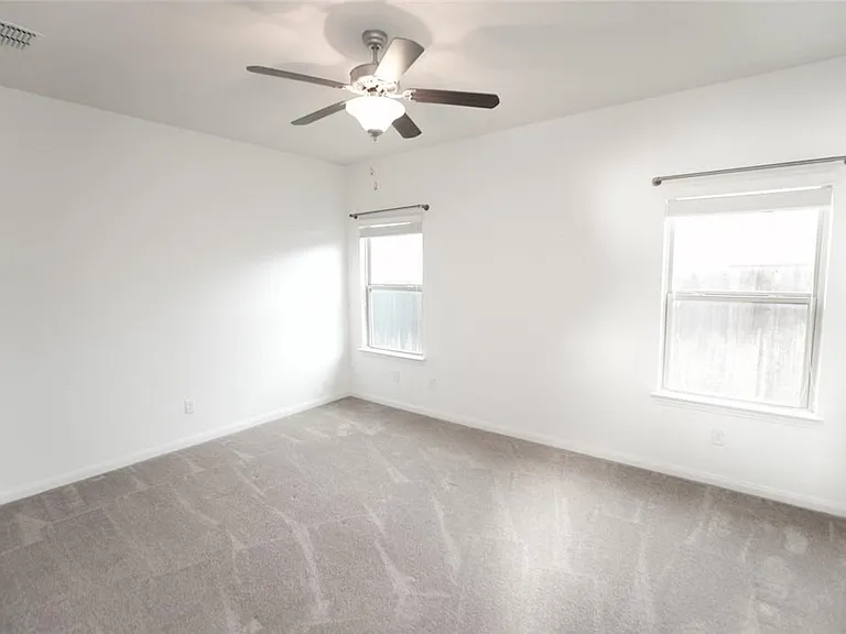 361 Shale Cir — Photo 8