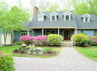 27 Wormwood Hill Rd, Mansfield, CT 06250