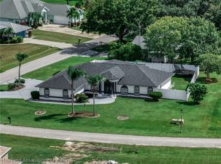 825 Spring Lake Blvd, Sebring, FL 33876