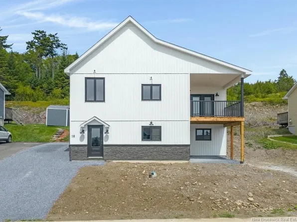 18 Reba Rd, Saint John, NB E2J 0G5