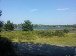 Manchester Rd, Rock hill, NY 12775