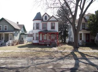 957 Grant Ave, Rockford, IL